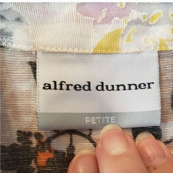ALFRED DUNNER Semi Sheer Floral Button Down Blouse 8 Petite - Picture 5 of 8